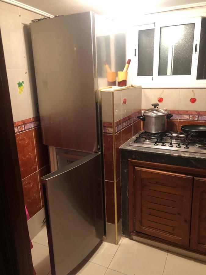 شقة توجد وسط مدينة طنجة و تتوفر على كامل التجهيزات الضرورية خاصةبالعائلات Buitenkant foto